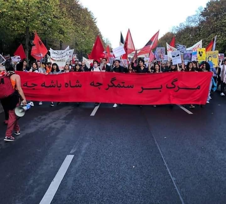 بۆچی مەرگ بەر ستەمگەر، چ شا باشێ چ ڕەهبەر؟